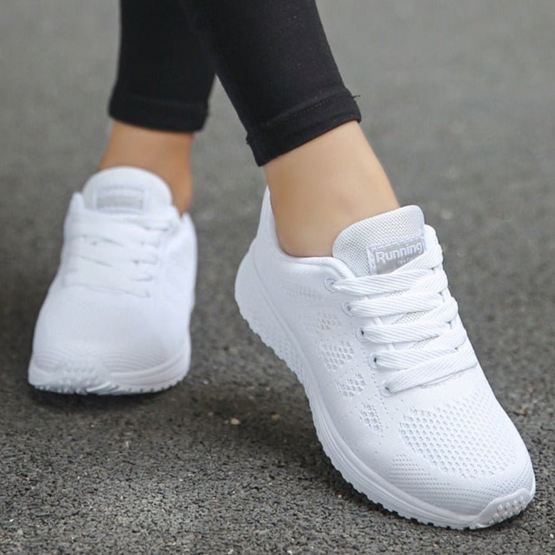Women’s Breathable Wide-Fit Walking Shoes Lightweight Lace-Up Trainers 1