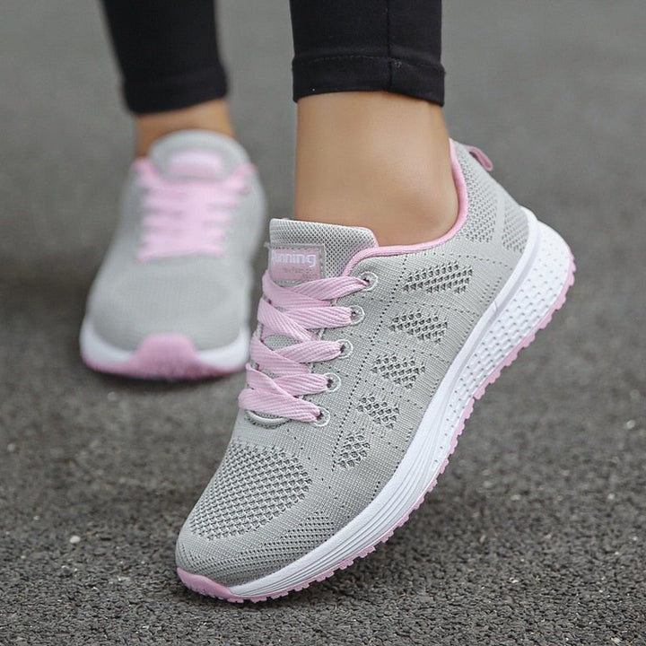 Women’s Breathable Wide-Fit Walking Shoes Lightweight Lace-Up Trainers 10