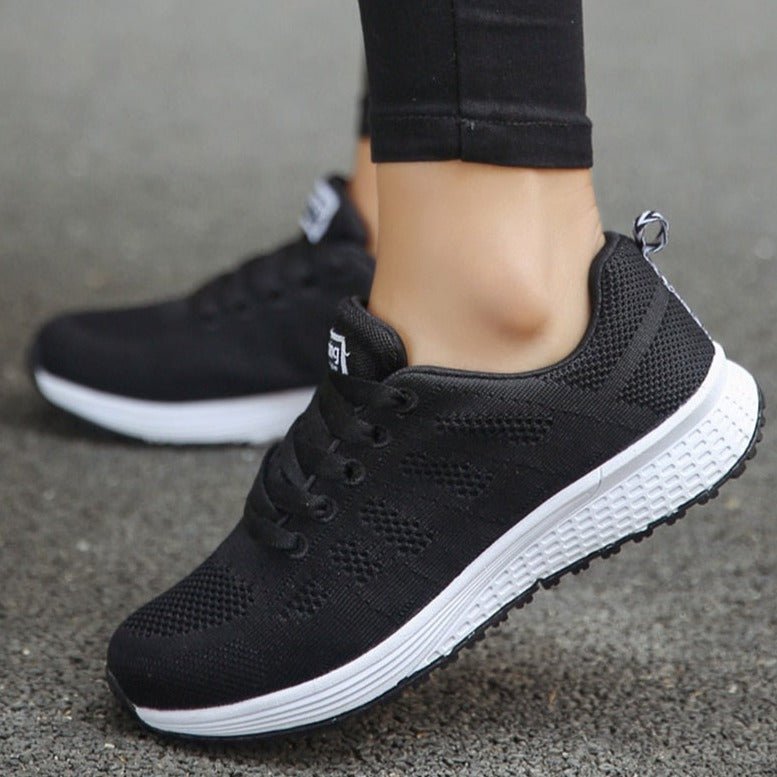 Women’s Breathable Wide-Fit Walking Shoes Lightweight Lace-Up Trainers 4