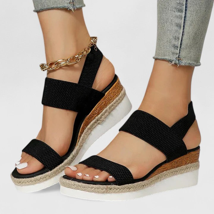 Women’s Comfortable Sandals Stylish Design for Everyday Wear 1