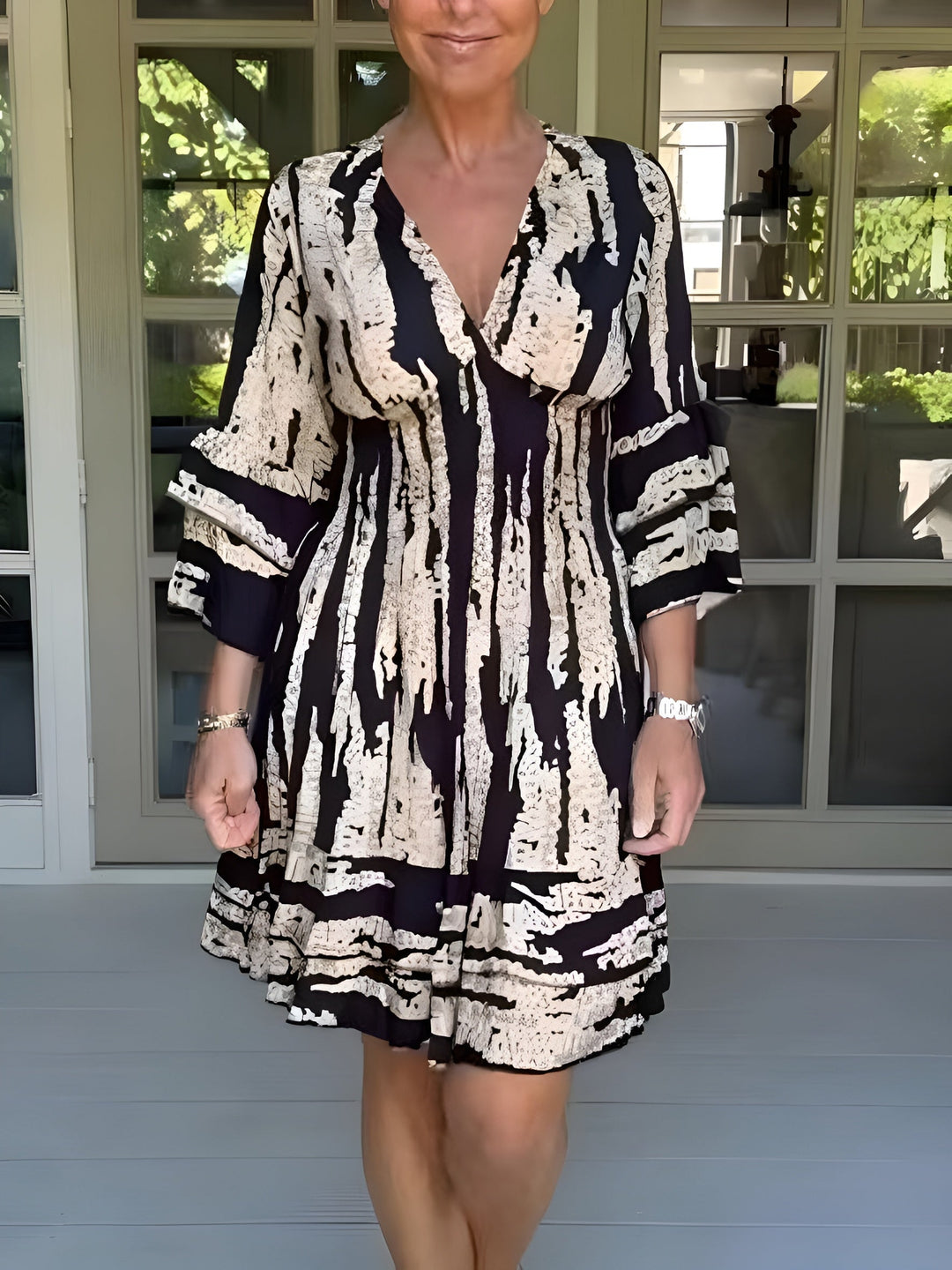Women’s Elegant Flowing Summer Dress Lightweight Silhouette 0