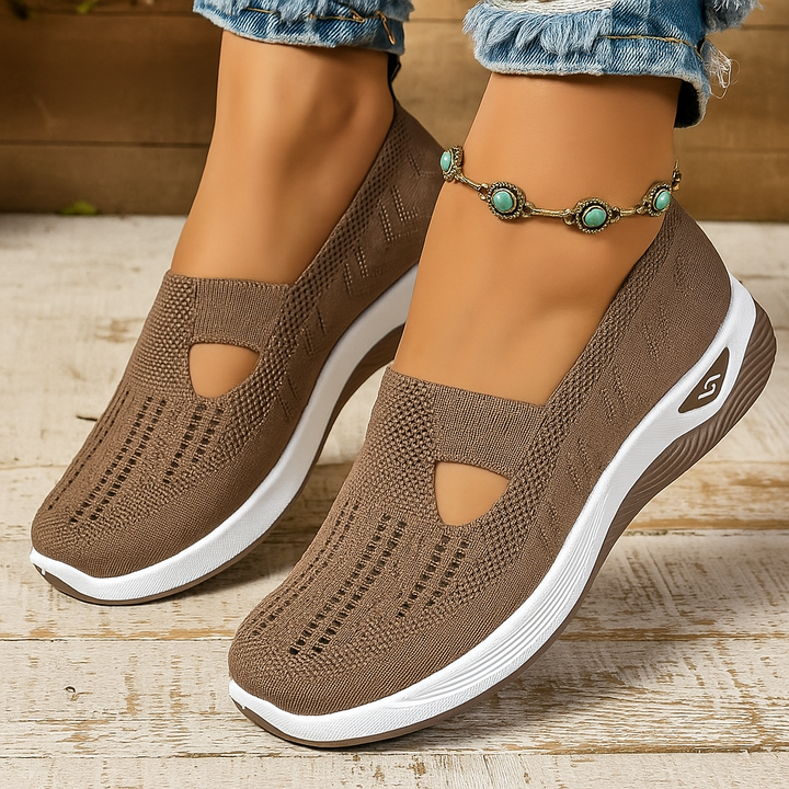 Women’s Slip-On Shoes Comfortable Supportive Design 7