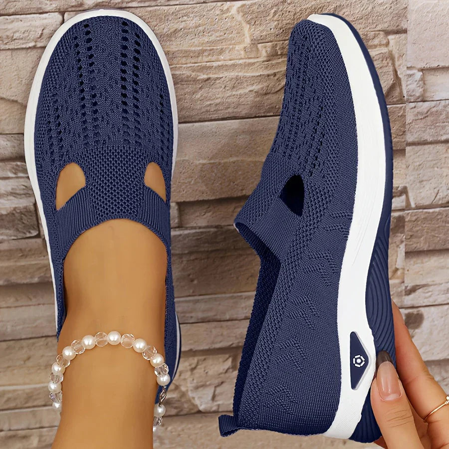 Women’s Slip-On Shoes Comfortable Supportive Design 8