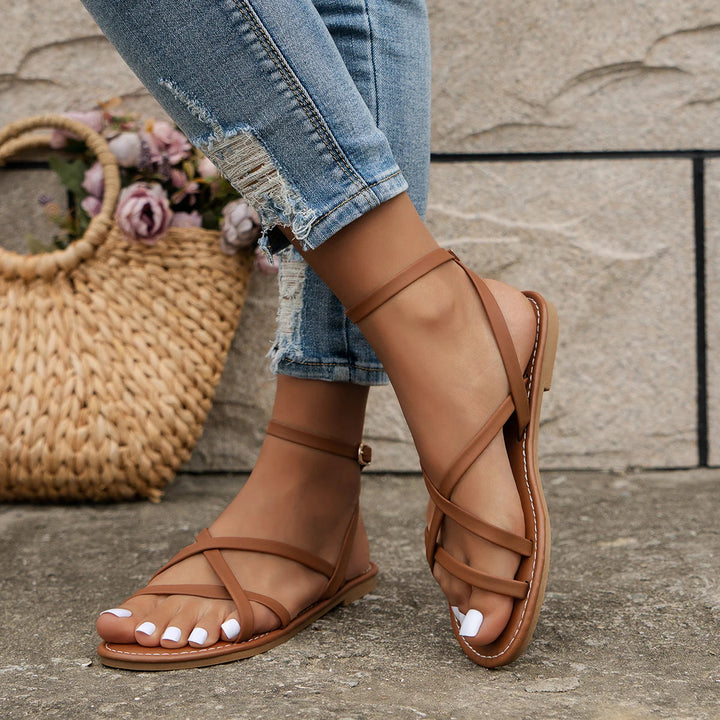 Women’s Strappy Flat Sandals Elegant Summer Style 3
