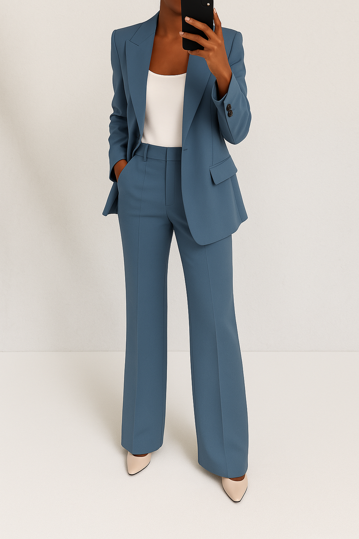 Women’s Tailored Suit Set Elegant Blazer and Trouser Combination 1