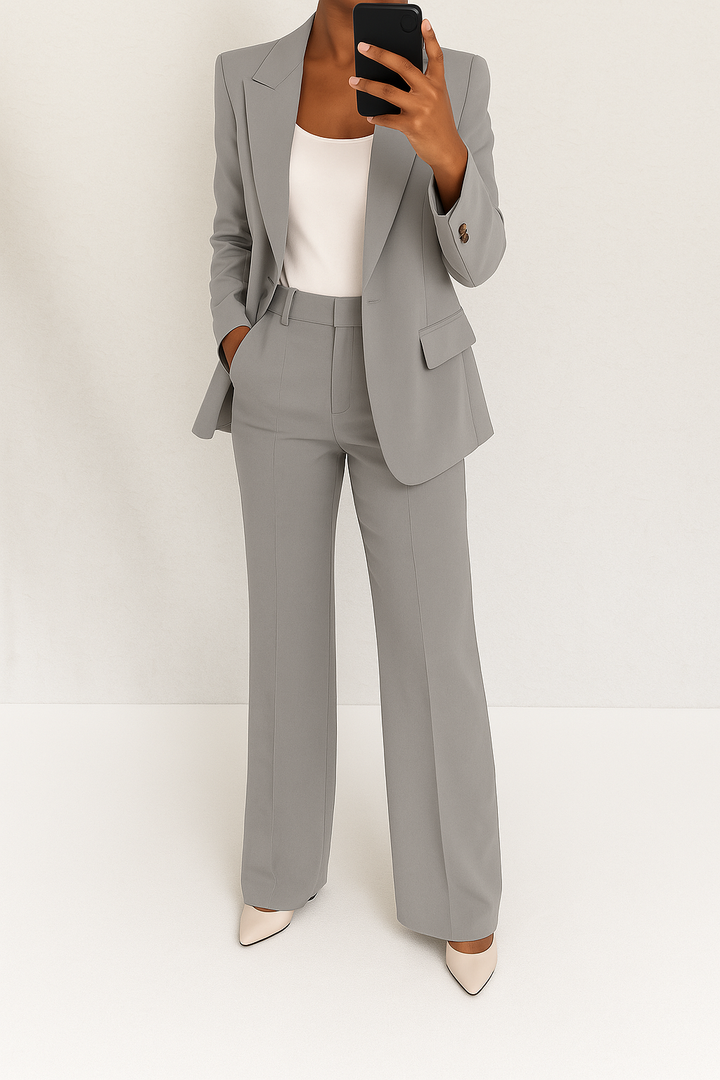 Women’s Tailored Suit Set Elegant Blazer and Trouser Combination 2